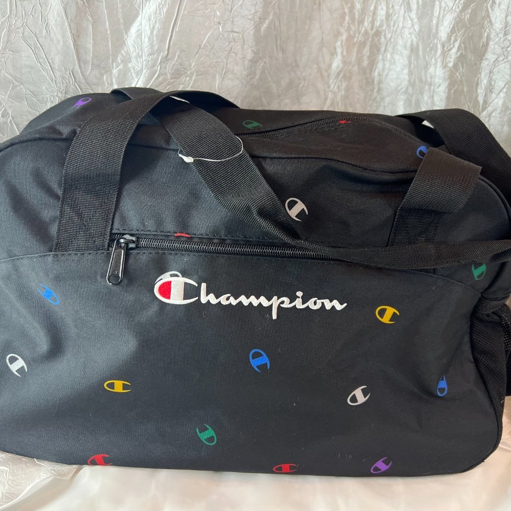 Champion medium duffle bag/ gym bag / weekender